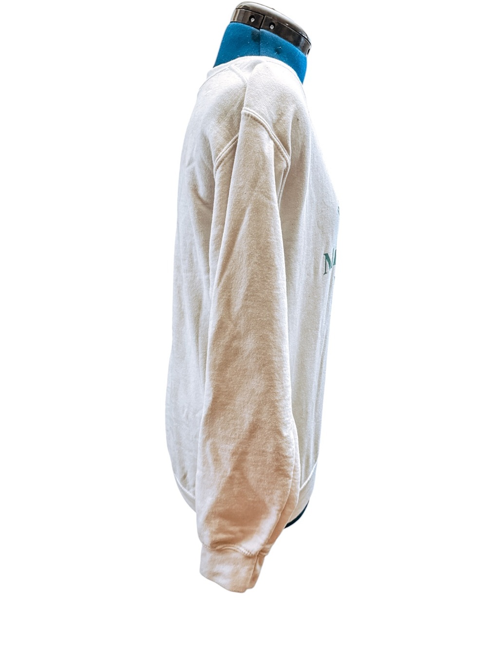 Disney Mickey & Co Sweatshirt Small Gildan Heavy Blend Cream Green Graphic - Picture 2 of 5